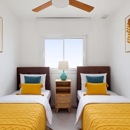 Way2sun Penthouses - Free E-bikes & Jacuzzi & Solarium & Ps5 * 그란 알라칸트