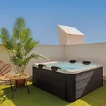 Way2sun Penthouses - Free E-bikes & Jacuzzi & Solarium & Ps5 דירה גראן אלקנט