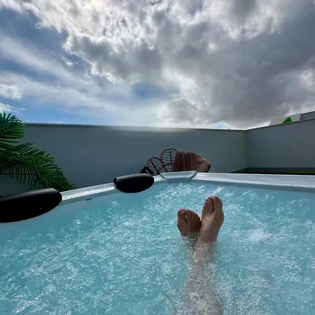 Way2sun Penthouses - Free E-bikes & Jacuzzi & Solarium & Ps5 アパート グラン・アラカント