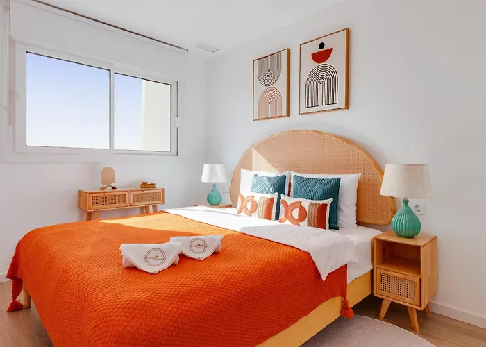 Way2Sun Penthouses Gran Alacant - Free E-Bikes & Jacuzzi & Solarium & Ps5 *